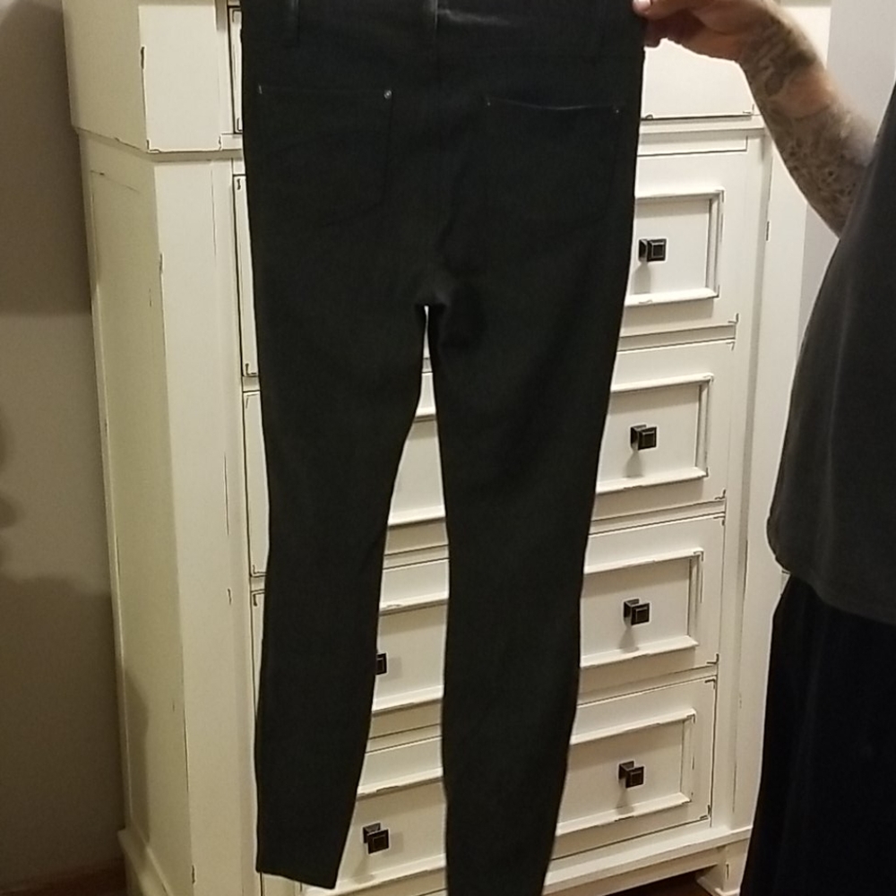 Time and Tru Cotton/Polyester/Spandex pants